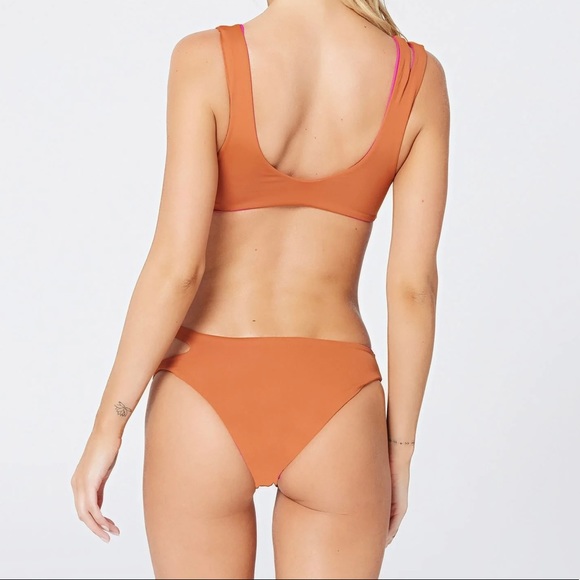 L*Space Reversible One Wave Bikini Top Pink/Burnt Orange XL NWT - Picture 4 of 8